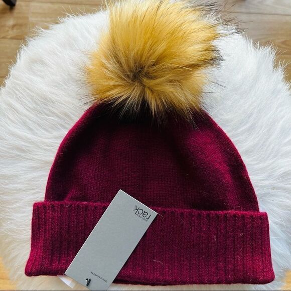 Nordstrom Faux Fur Cashmere Pompom Beanie, Burgundy, 100% Cashmere, NWT - Picture 1 of 12